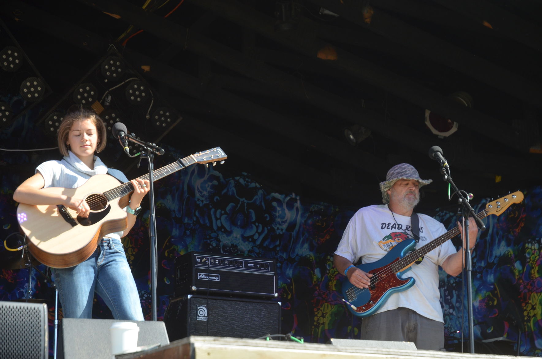 Ava Earl and Andy Mullen on the mainstage of Slamonfest.JPG